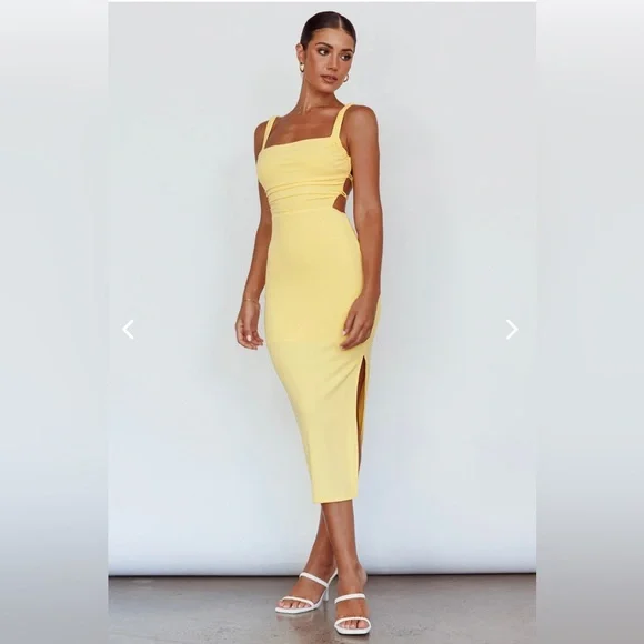 SELFIE LESLIE NEW DREAM CRUSH DRESS - Picture 3 of 13